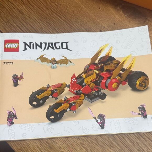  Ninjago Kai’s Golden Dragon Raider